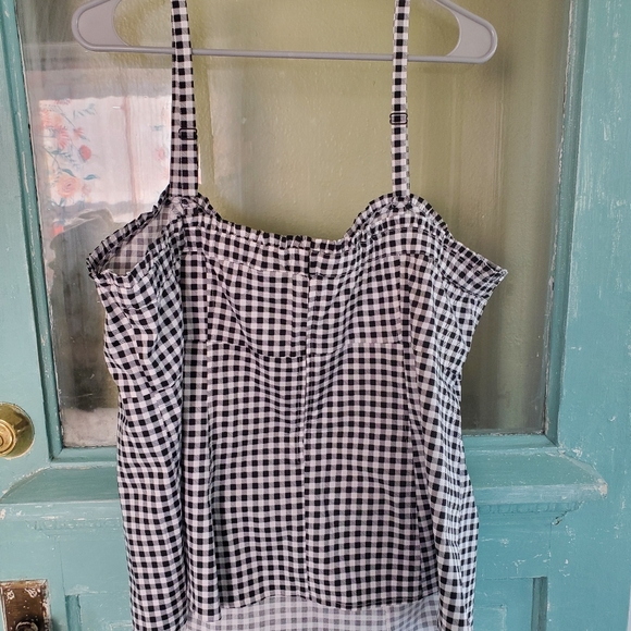 Torrid Plaid Tank top Blouse - Picture 3 of 3